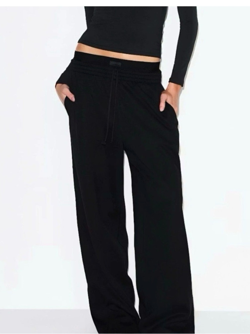 NWT SOLD OUT DOUBLE exposed SKIMS Black Wide-Leg Drawstring Lounge Pants